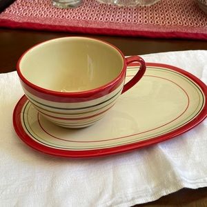 Crate & Barrel cup & sandwich plate tray set red & green stripe